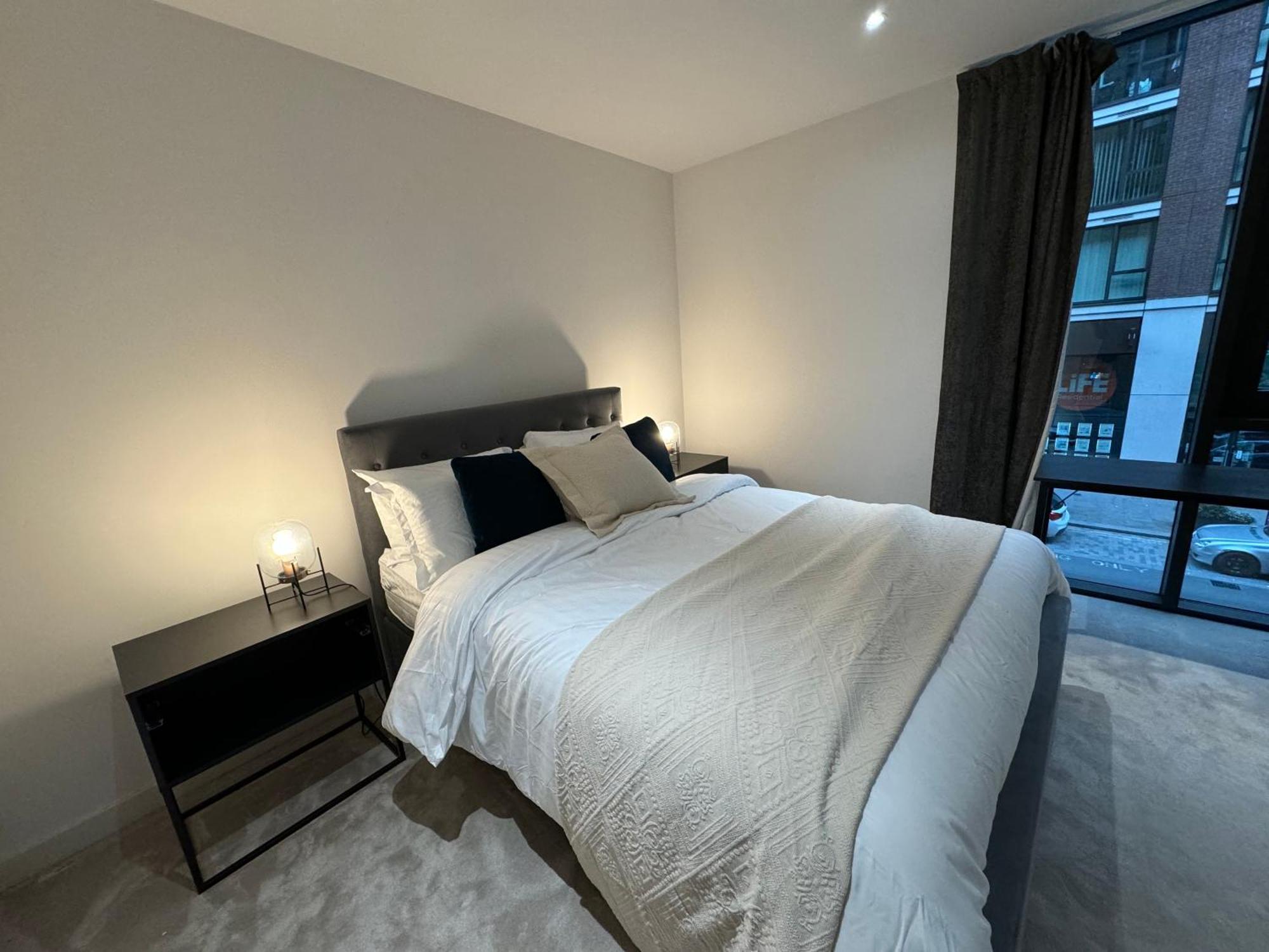 Riverside Suites And Apartments Londra Dış mekan fotoğraf